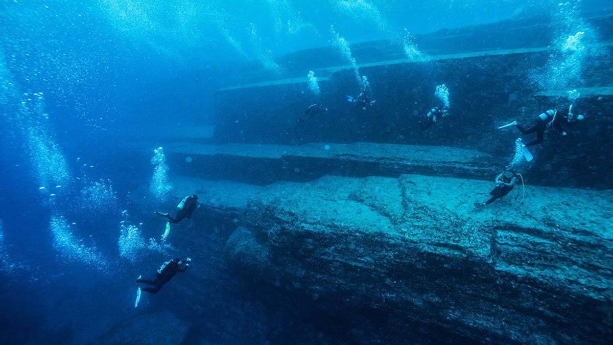 yonaguni-aniti.jpg