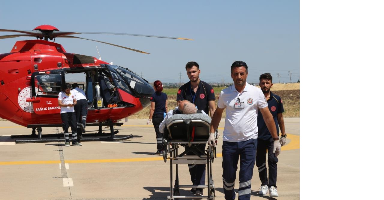 diyarbakirda-ambulans-helikopter-72-yasindaki-adam-icin-havalandi1.jpg