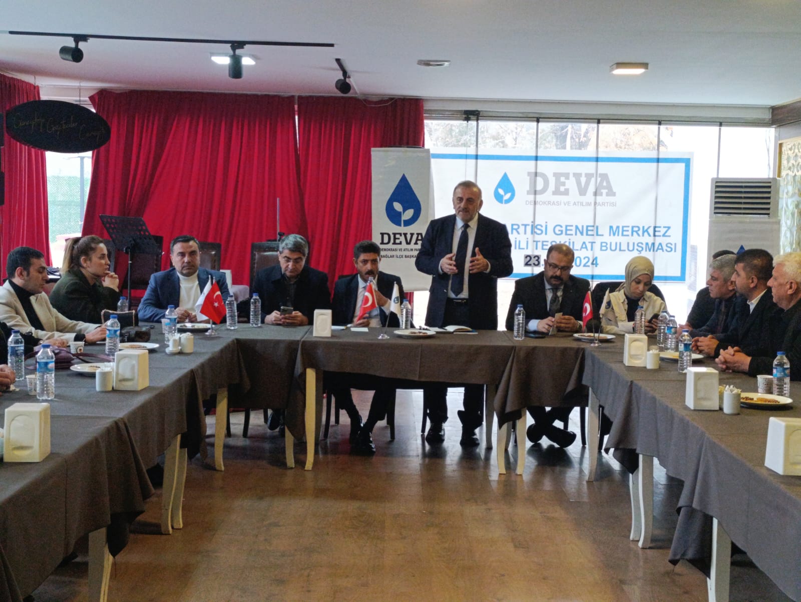 deva-partisi-toplanti-3.jpeg