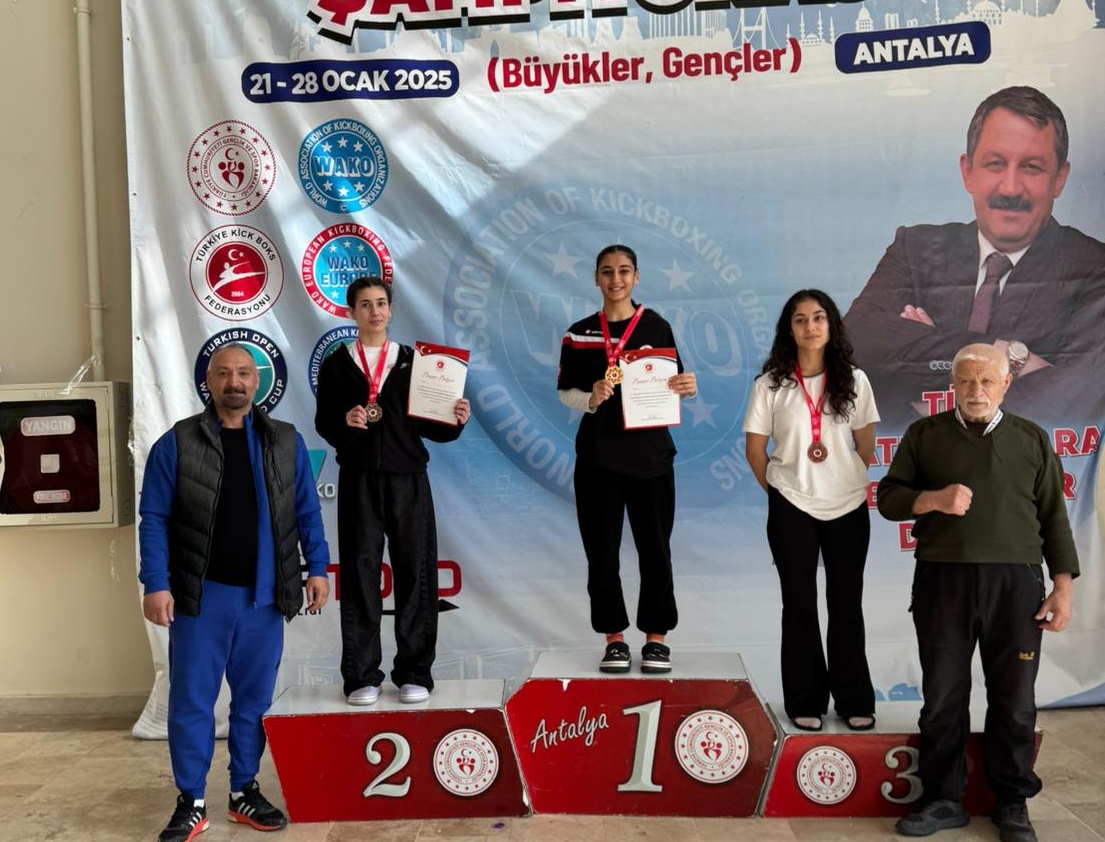 diyarbakirli-16-yasindaki-ecem-naz-ertas-turkiye-sampiyonu-oldu-1.jpg