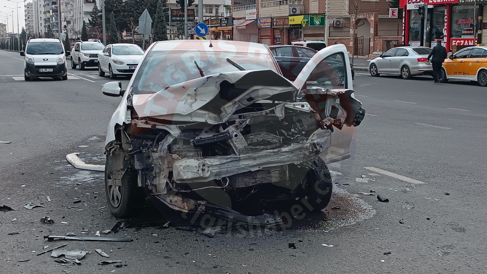 musa-anter-caddesinde-kaza-1.jpg