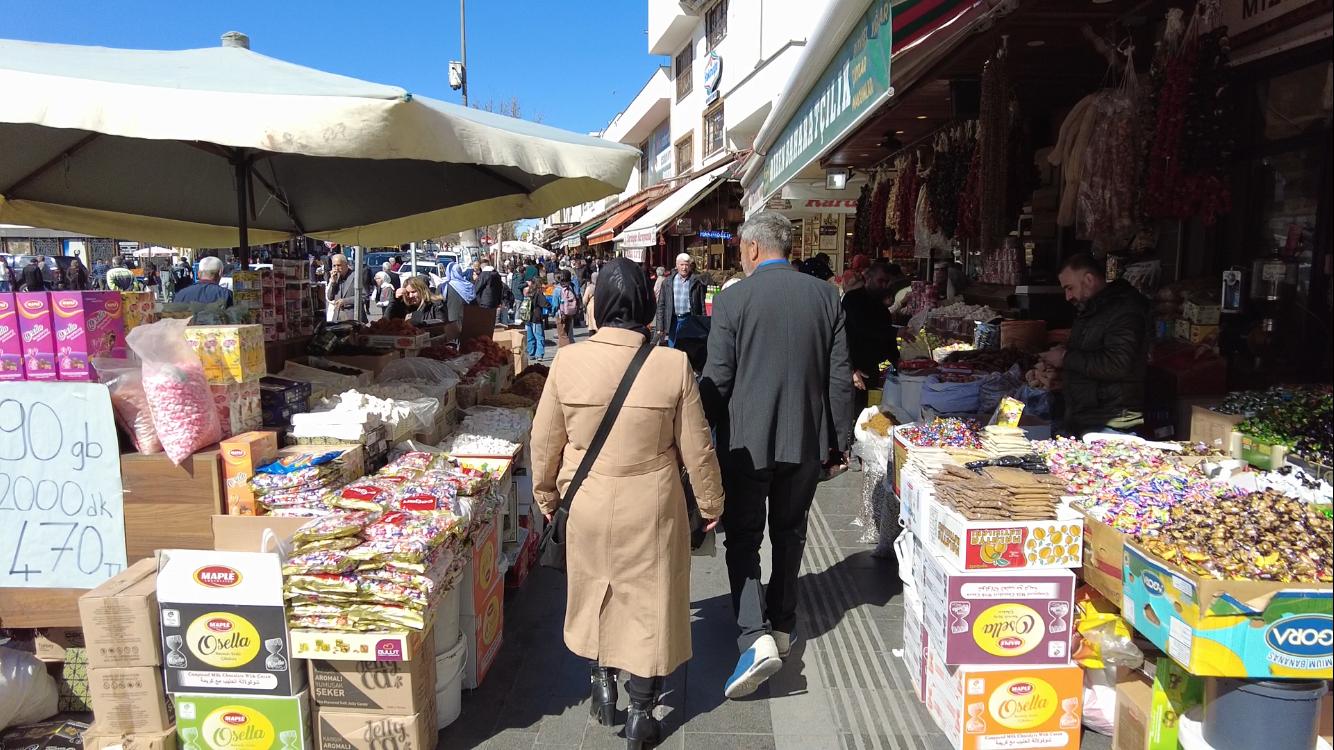 diyarbakir-bayram-alisveriissi-1.jpg