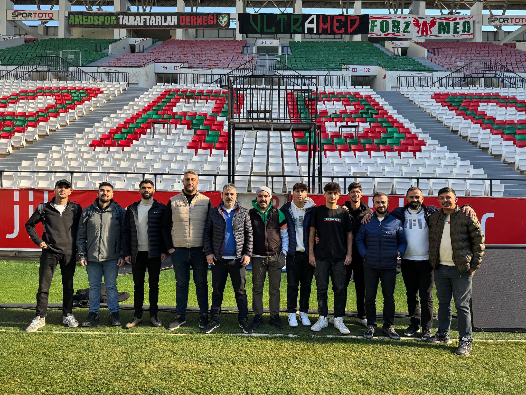 amedspor-taraftar-destegi-5.jpeg