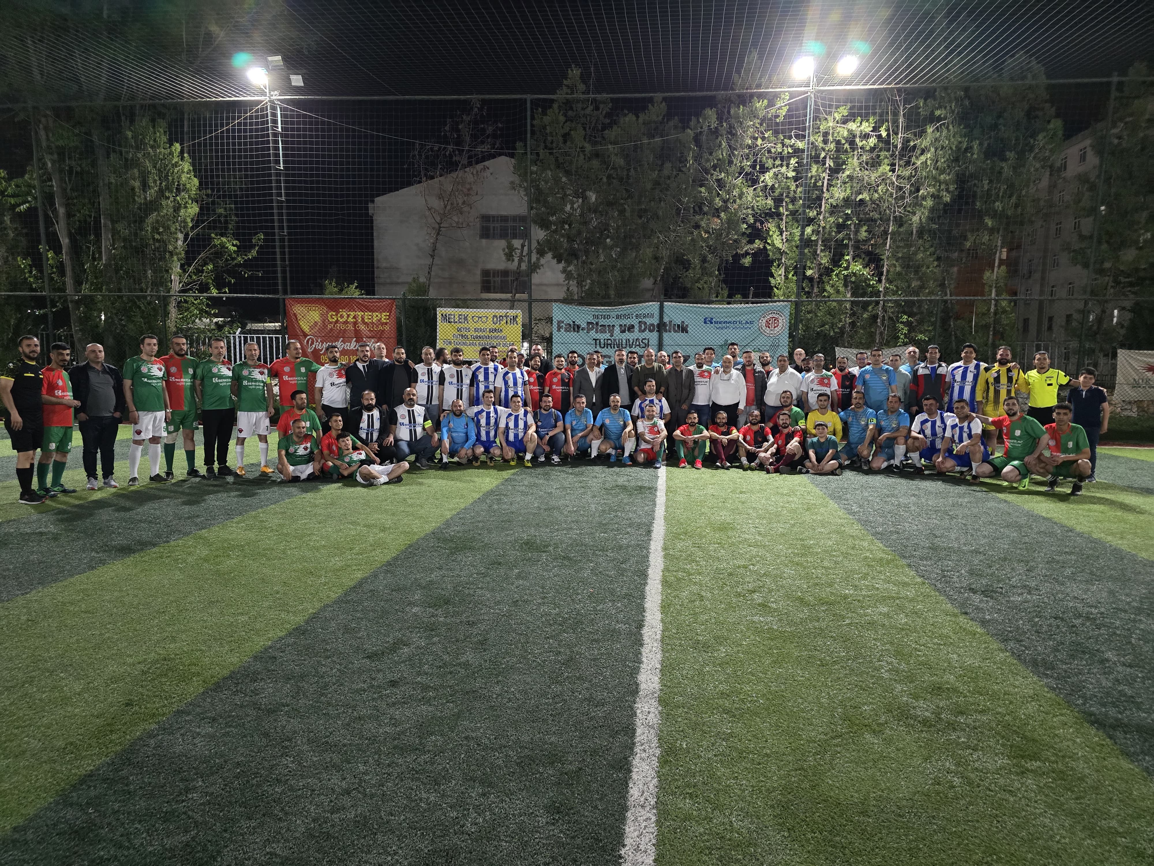 diyarbakir-eczacilar-2025-deted-berat-beran-futbol-turnuvasi-basladi-5.jpg