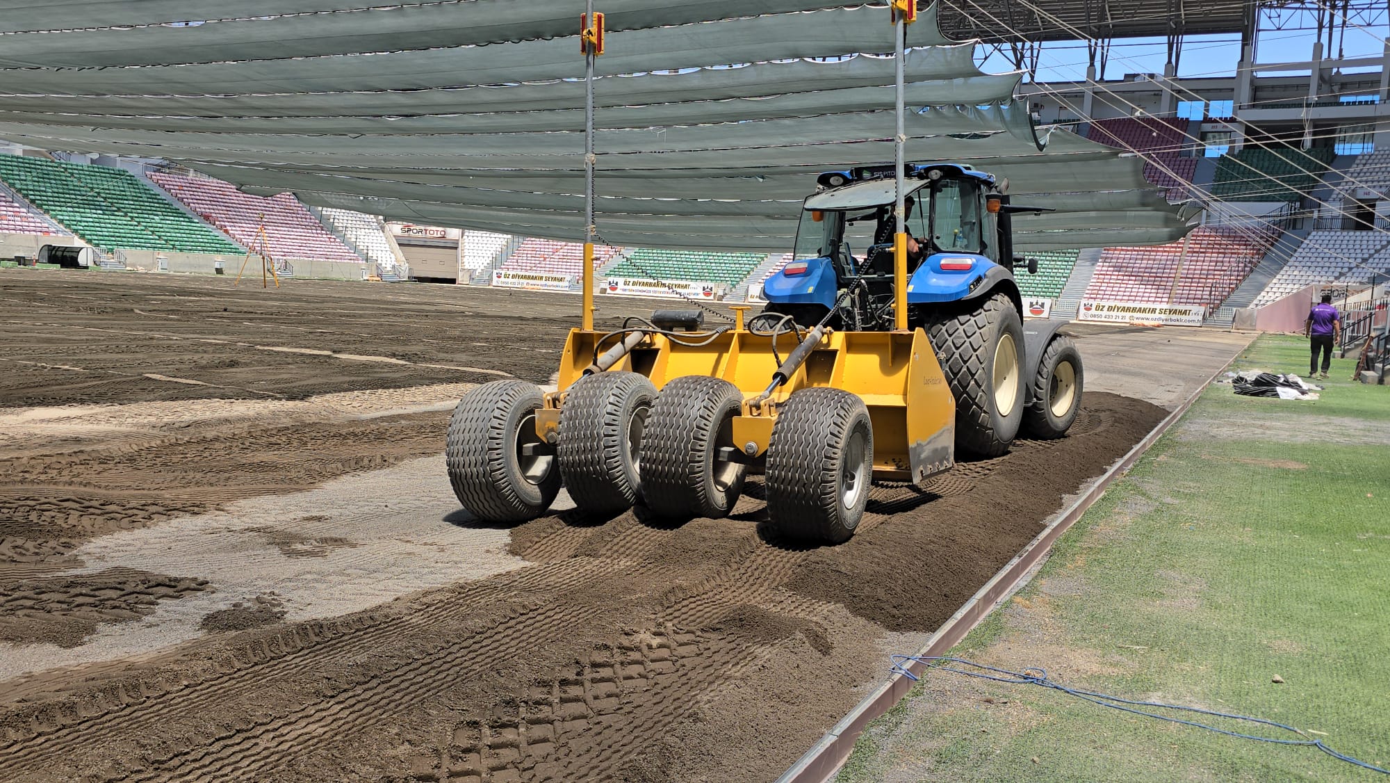 stadyum-zemini-lazerle-3.jpeg