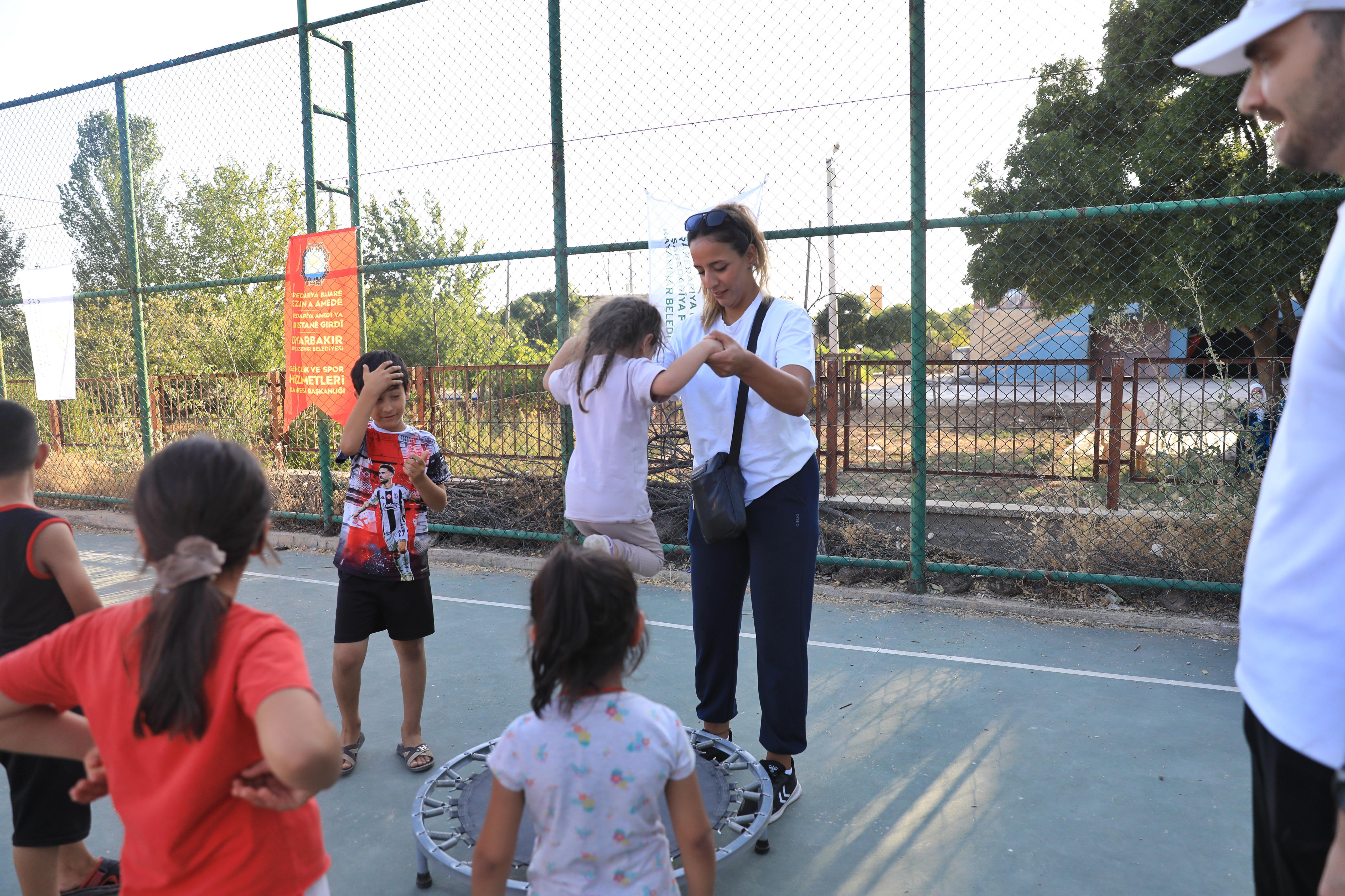 diyarbakirda-cocuklar-spor-ve-eglenceyle-bulustu-3.jpeg