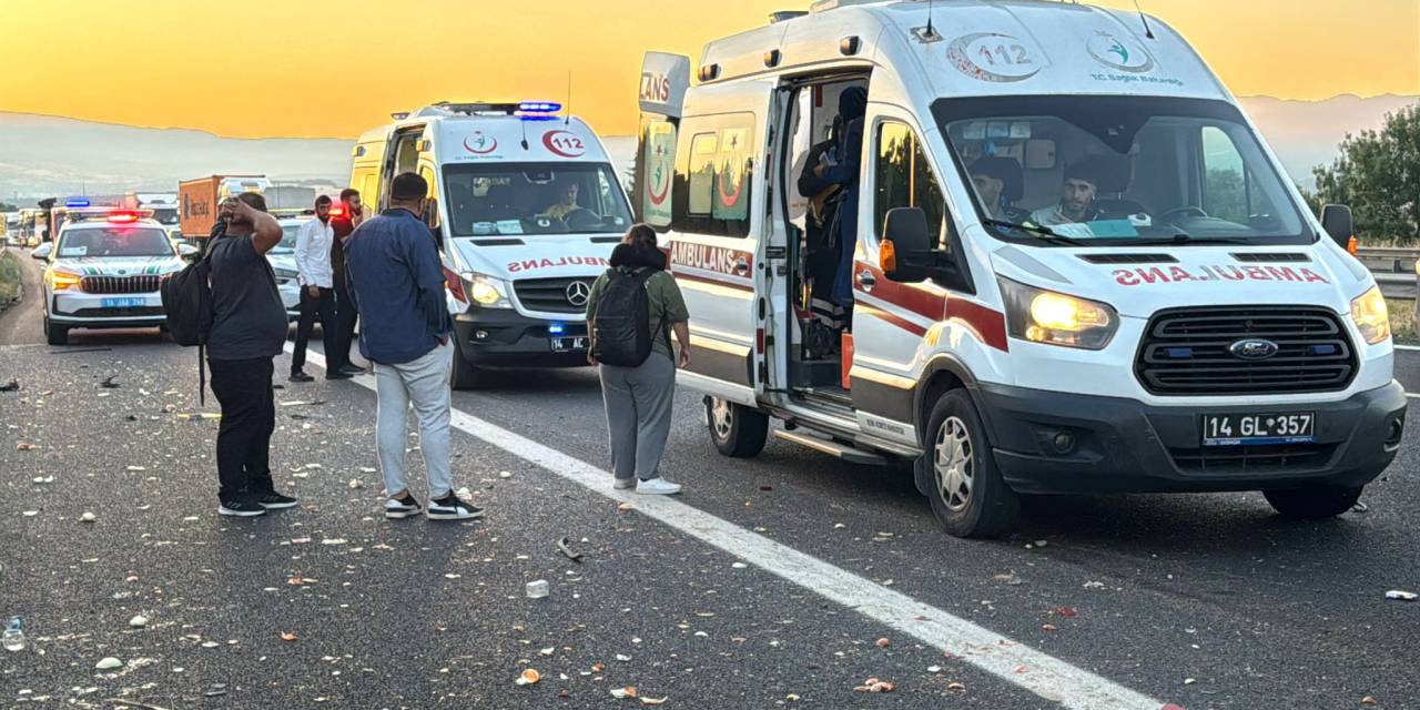 aa-20250812-38805406-38805402-anadolu-otoyolunun-bolu-kesiminde-otobusun-kamyona-carptigi-kazada-1-kisi-oldu-10-kisi-yaralandi.jpg