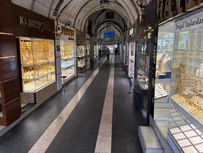 diyarbakirda-kuyumcular-carsisinda-durgunluk.jpg