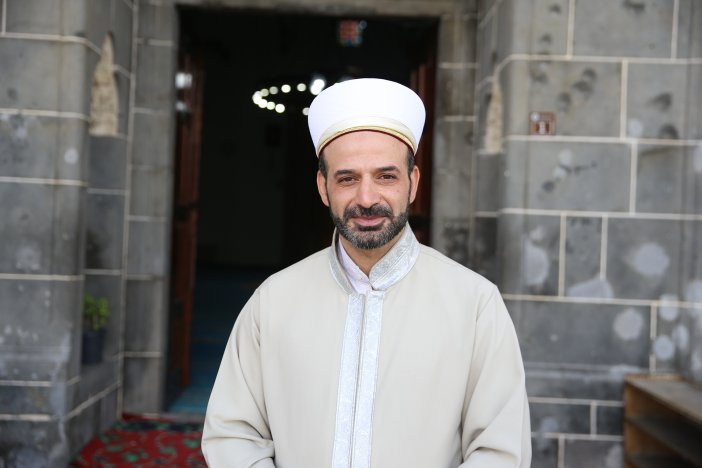 diyarbakirda-tarihi-camilerde-4-dilde-hizmet-4.jpg