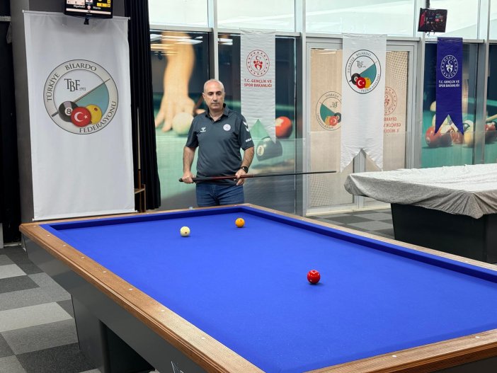 diyarbakirli-sampiyon-bilardocu-gozunu-milli-takima-dikti.jpg