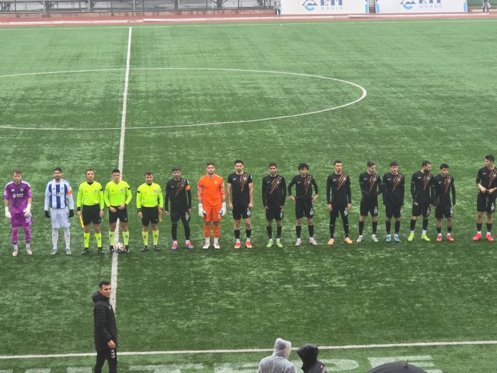 diyarbekirspor-mazidagi-fosfatspor-karsisinda-one-gecti-3.jpeg