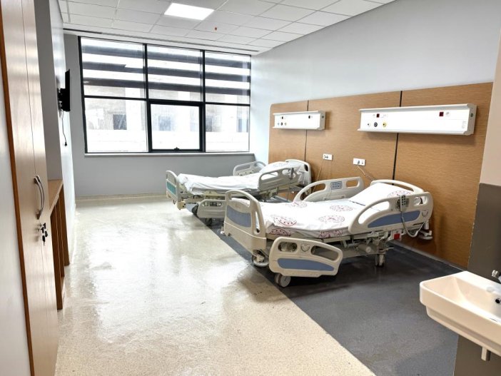 kayapinar-sehir-hastanesinde-ornek-hasta-odasi-tamamlandi.jpg