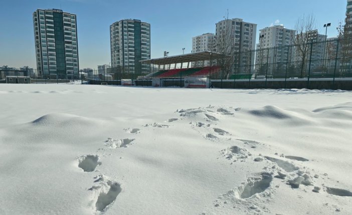 diyarbakir-ve-cevre-illerde-amator-maclari-tekrardan-ertelendi-1.jpg