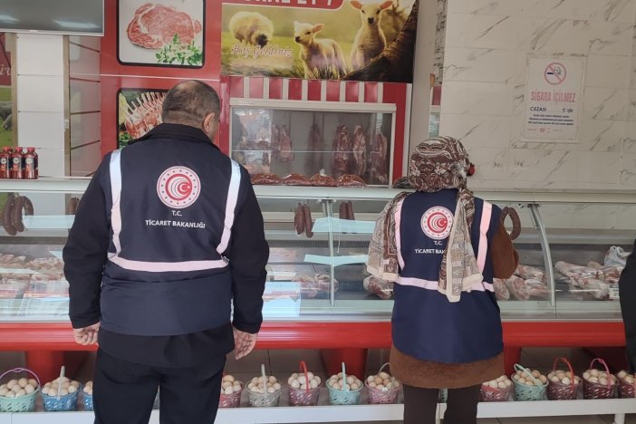 diyarbakirdaki-kasaplarda-fiyat-ve-etiket-denetimi-yapildi-2.jpg