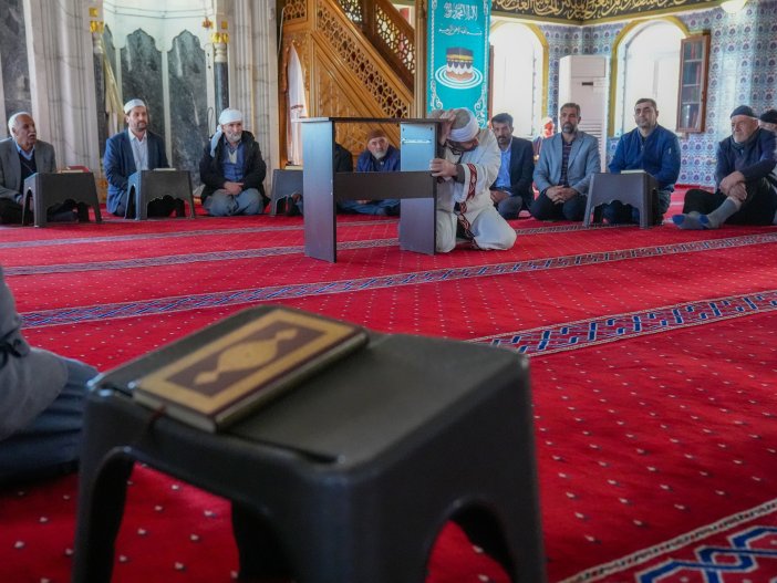 afaddan-diyarbakirdaki-imamlara-camilerde-afetler-oncesi-hazirlik-egitimi-2.jpg