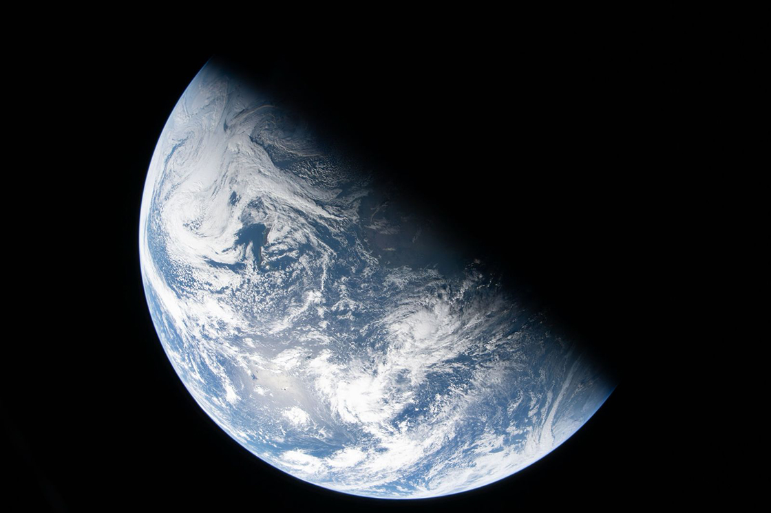 NASA D nya n n Uzaydan ekilmi Yeni G r nt lerini Yay nlad 