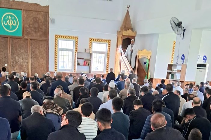 diyarbakirda-1-mayis-cuma-hutbesinde-1.jpeg