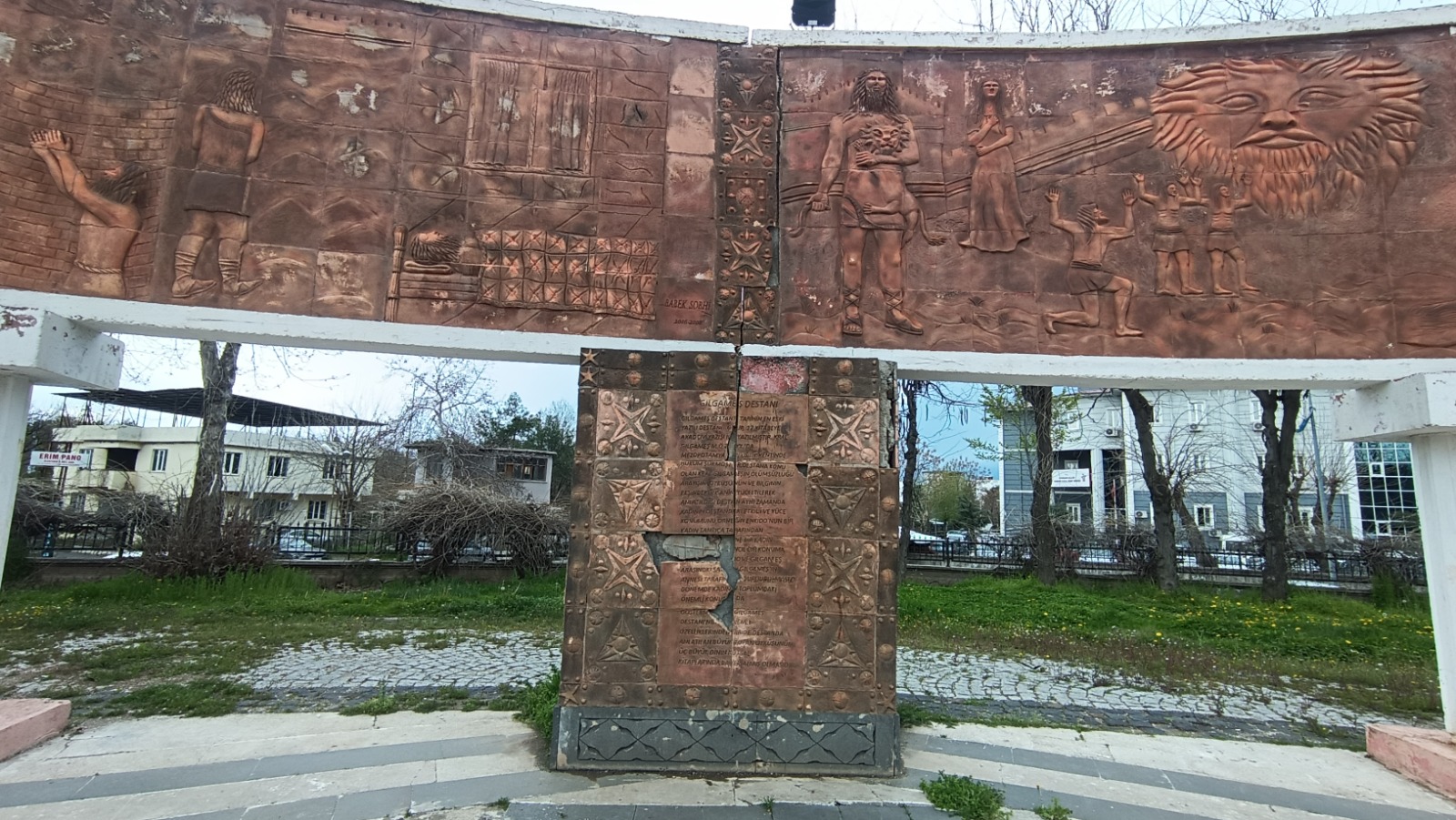 gilgamis-rolyefleri-ilgi-bekliyor-4.jpeg
