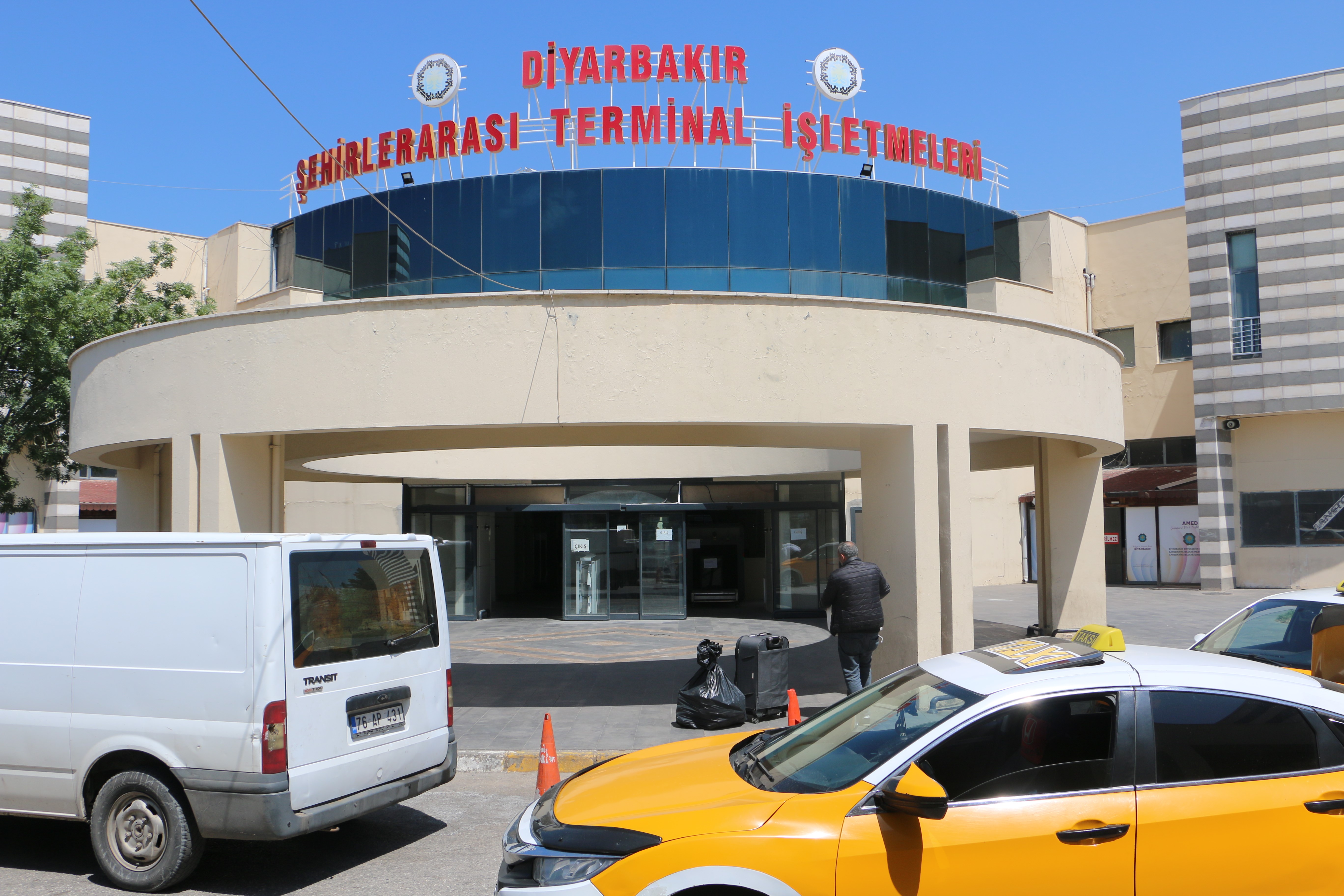 diyarbakir-otogarinda-bayram-sessizligi-1.jpg