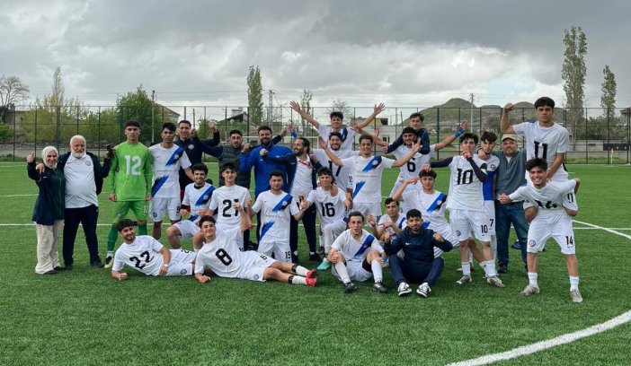 diyarbakir-amator-takimi-3-profesyonel-takimi-eledi-1.jpg