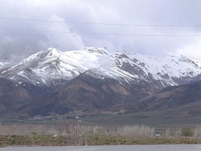 vanin-yuksek-kesimlerinde-kar-etkili-oldu-2.jpg