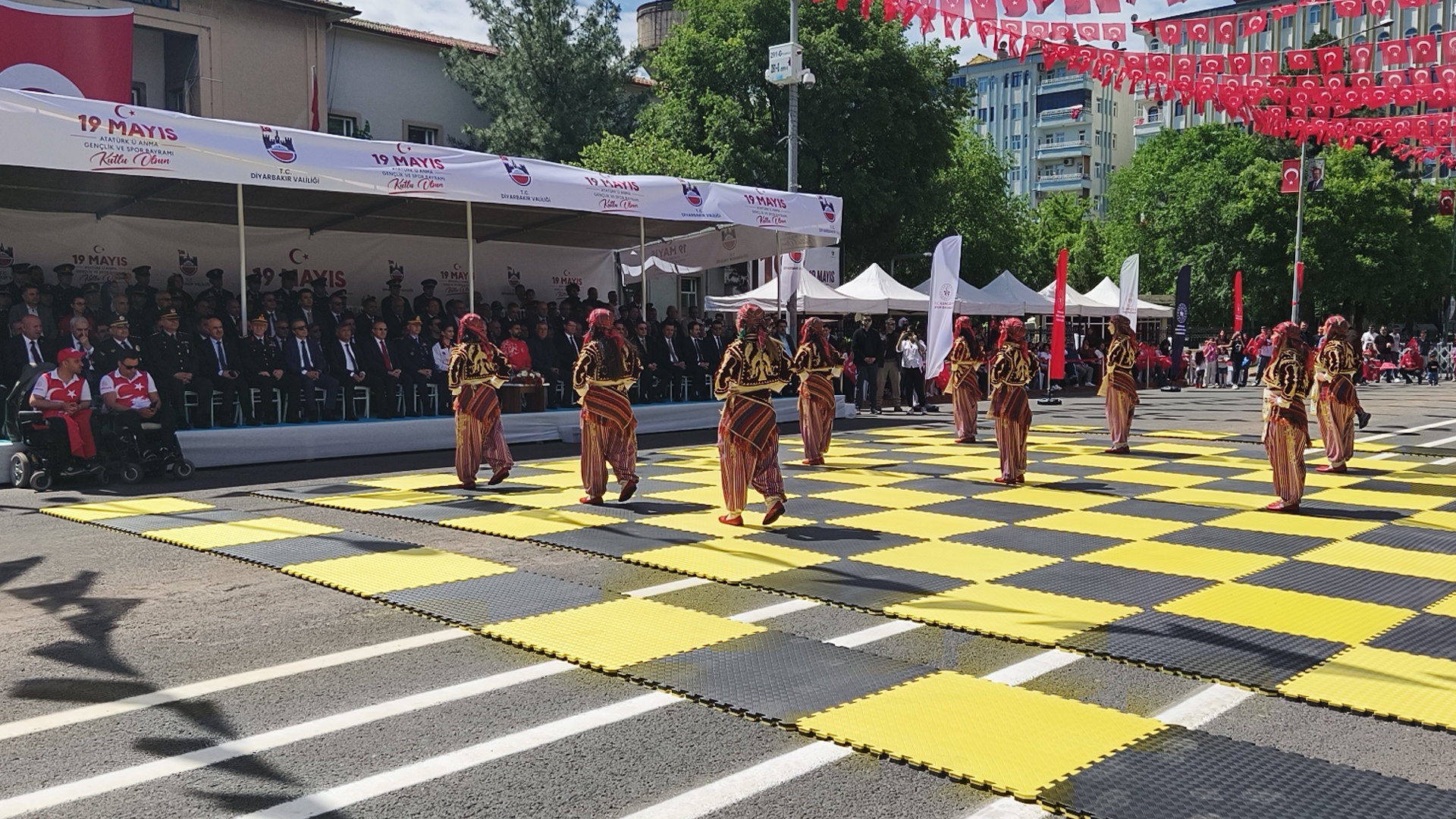 19-mayis-torenleri-3.jpeg
