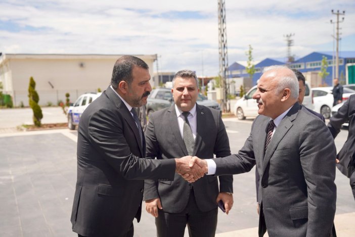 diyarbakir-osbde-yeni-yonetim-ve-mutesebbis-toplantisi-gerceklesti-4.jpeg