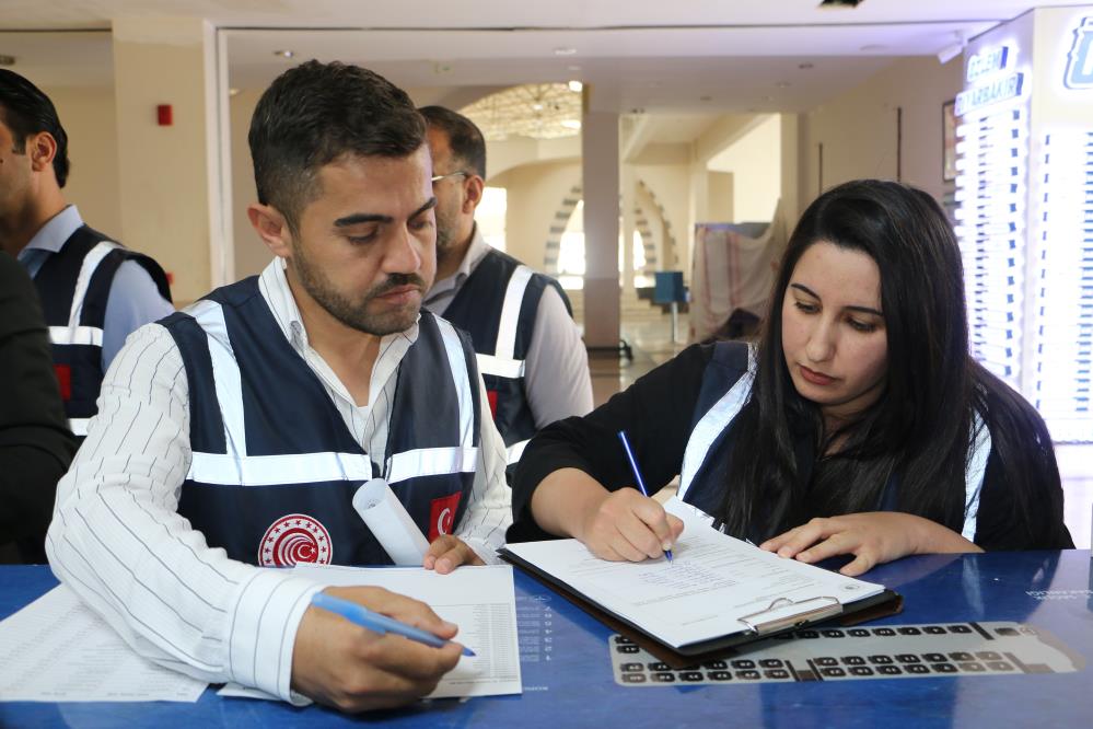 diyarbakir-sehirler-arasi-otobus-terminalinde-bayram-oncesi-fiyat-denetimi-2.jpg