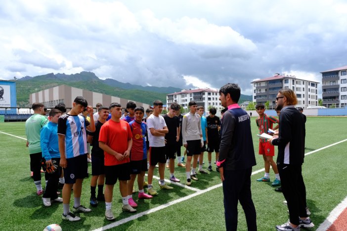 amedspor-akademi-secmeleri-devam-ediyor-3.jpeg