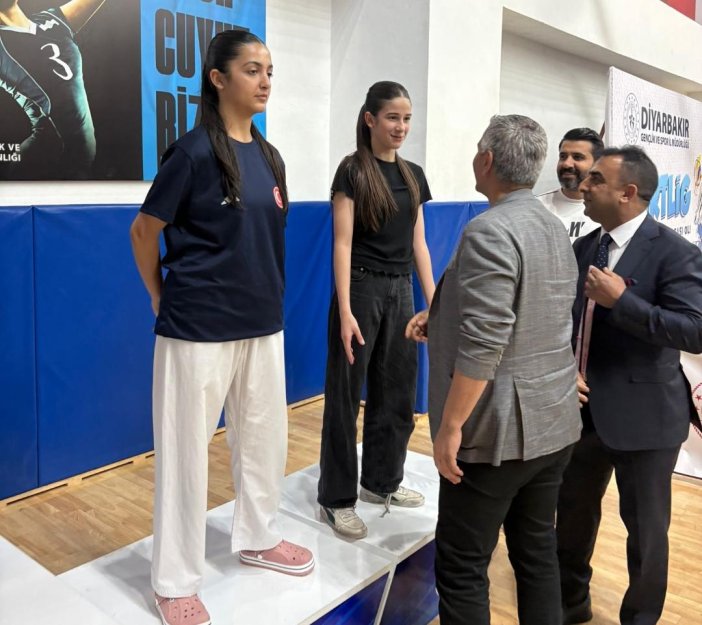 diyarbakirda-19-mayis-karate-turnuvasi-tamamlandi-2.jpeg