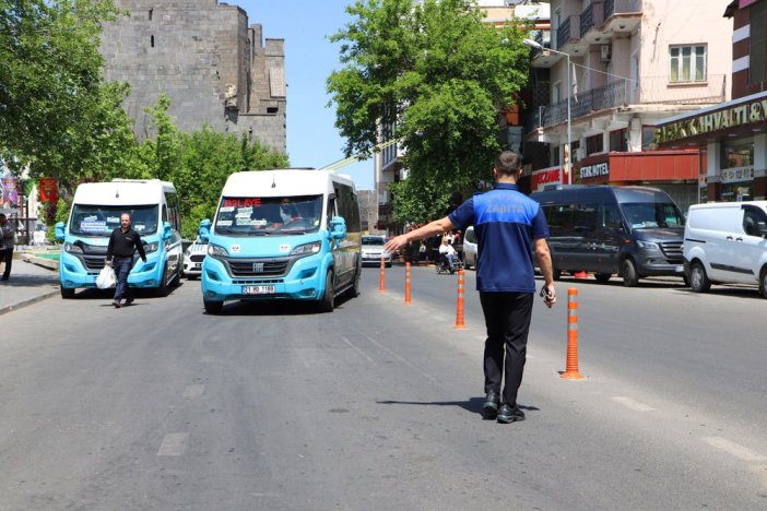 zel-halk-otobuslerinde-kartli-sisteme-gecildi-denetimler-basladi-2.jpeg