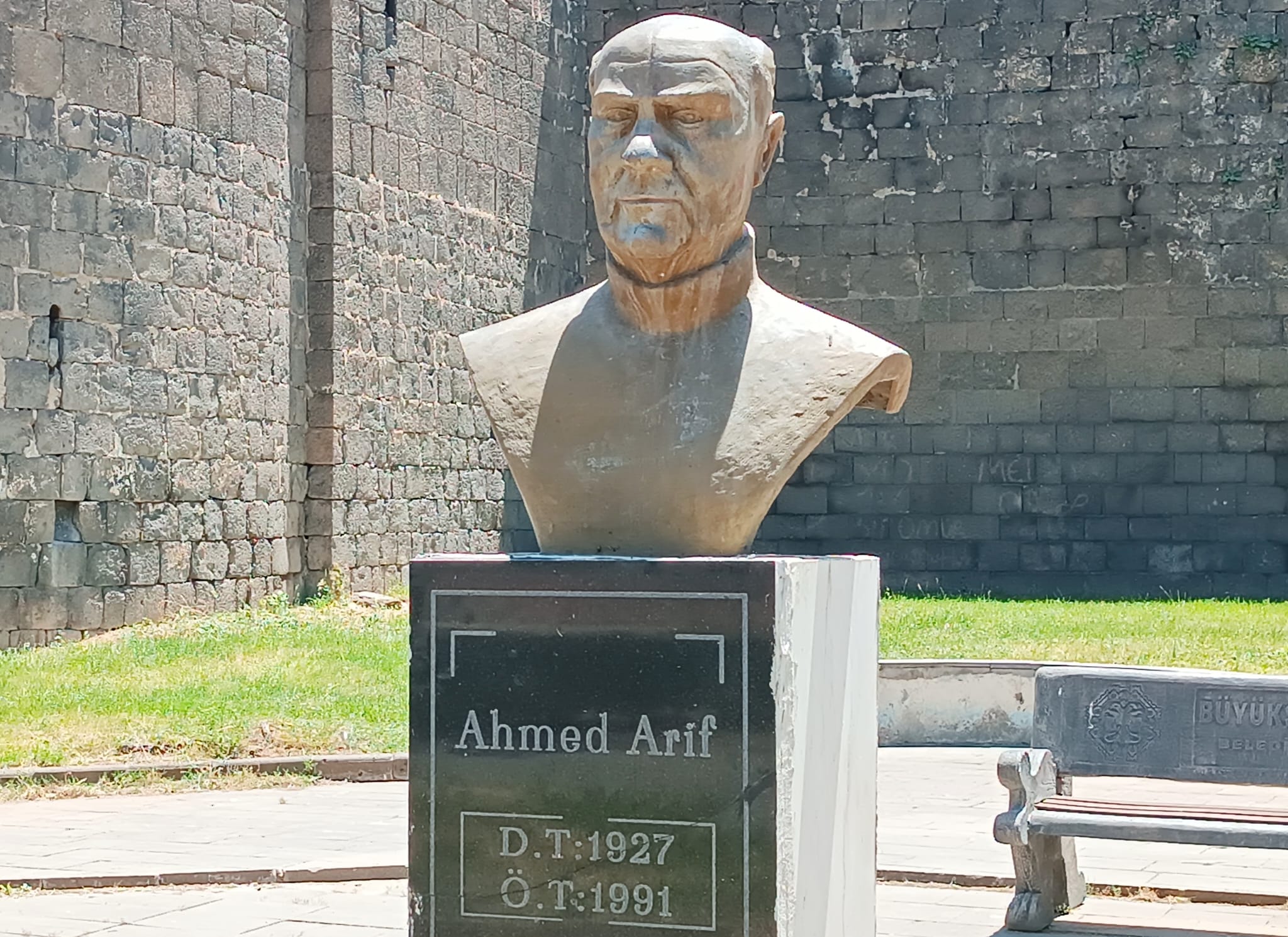 ahmed-3.jpeg