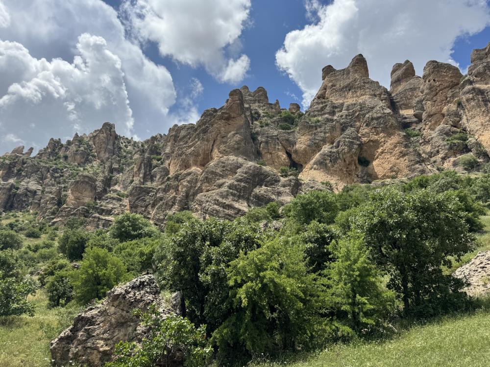guneydogunun-kapadokyasi-turizme-kazandirilmayi-bekliyor-2.jpg