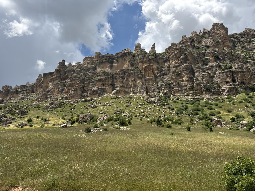 guneydogunun-kapadokyasi-turizme-kazandirilmayi-bekliyor.jpg