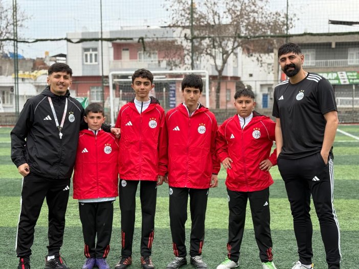ajax-academyden-sert-yanit-biz-isimizi-sahada-yapiyoruz-3.jpeg