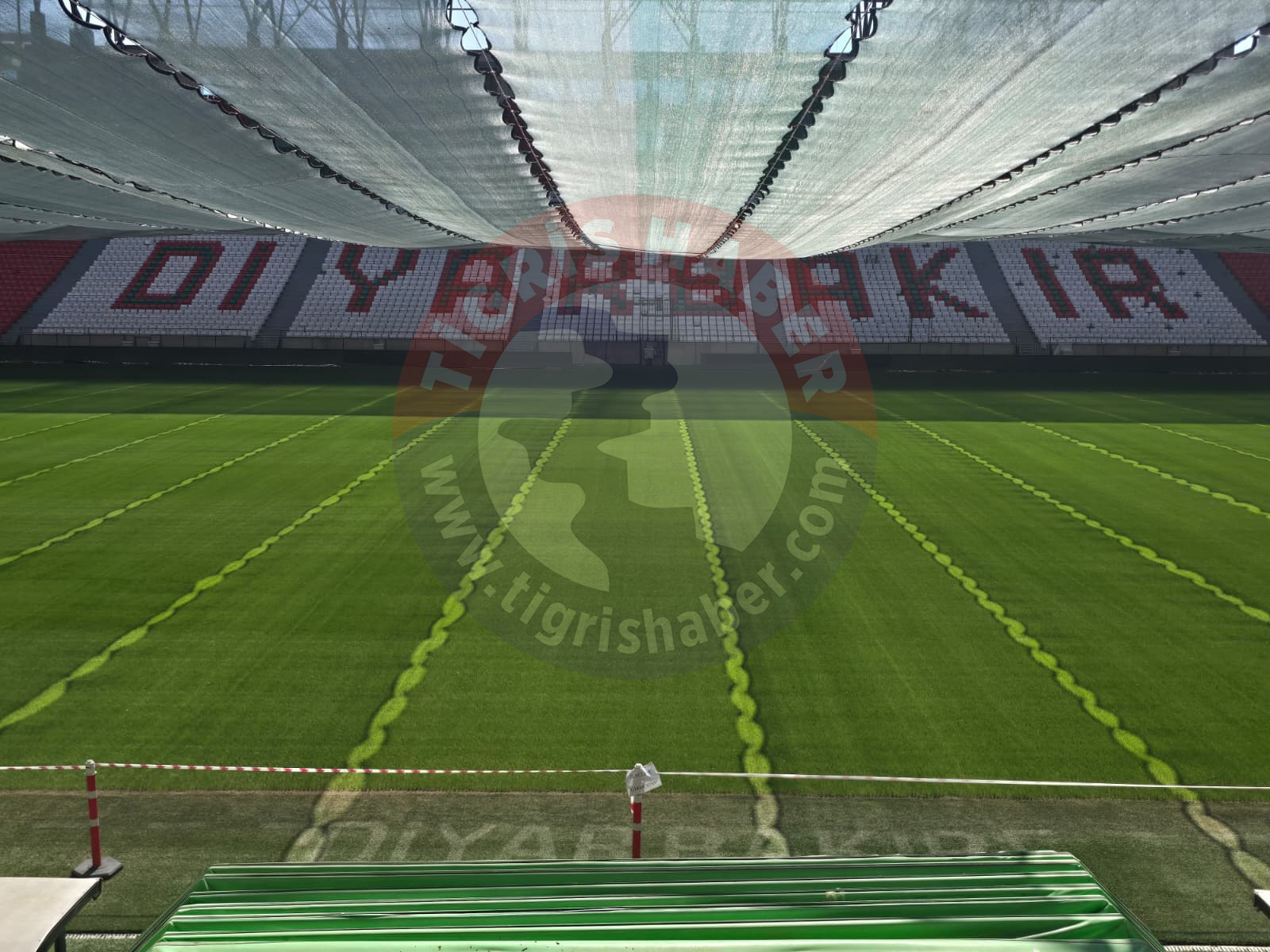 diyarbakir-devasa-stadyumun-4.jpg