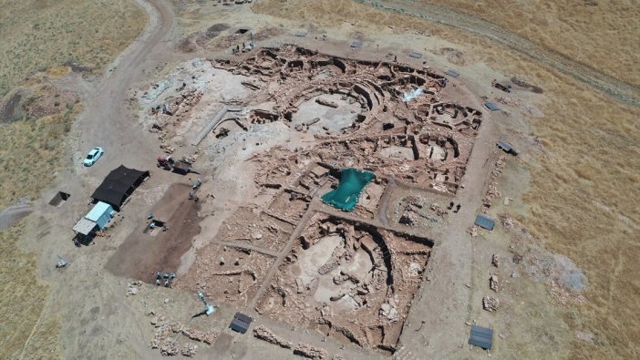 karahantepede-gizemli-odada-yeni-kesif-beklentisi-2.jpg