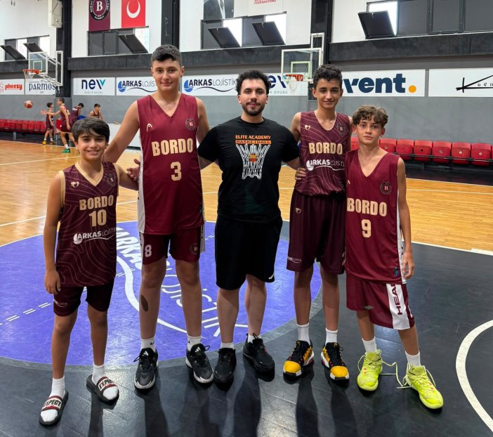 diyarbakir-camlica-basketbol-kulubunden-anadolu-efese-4.jpeg