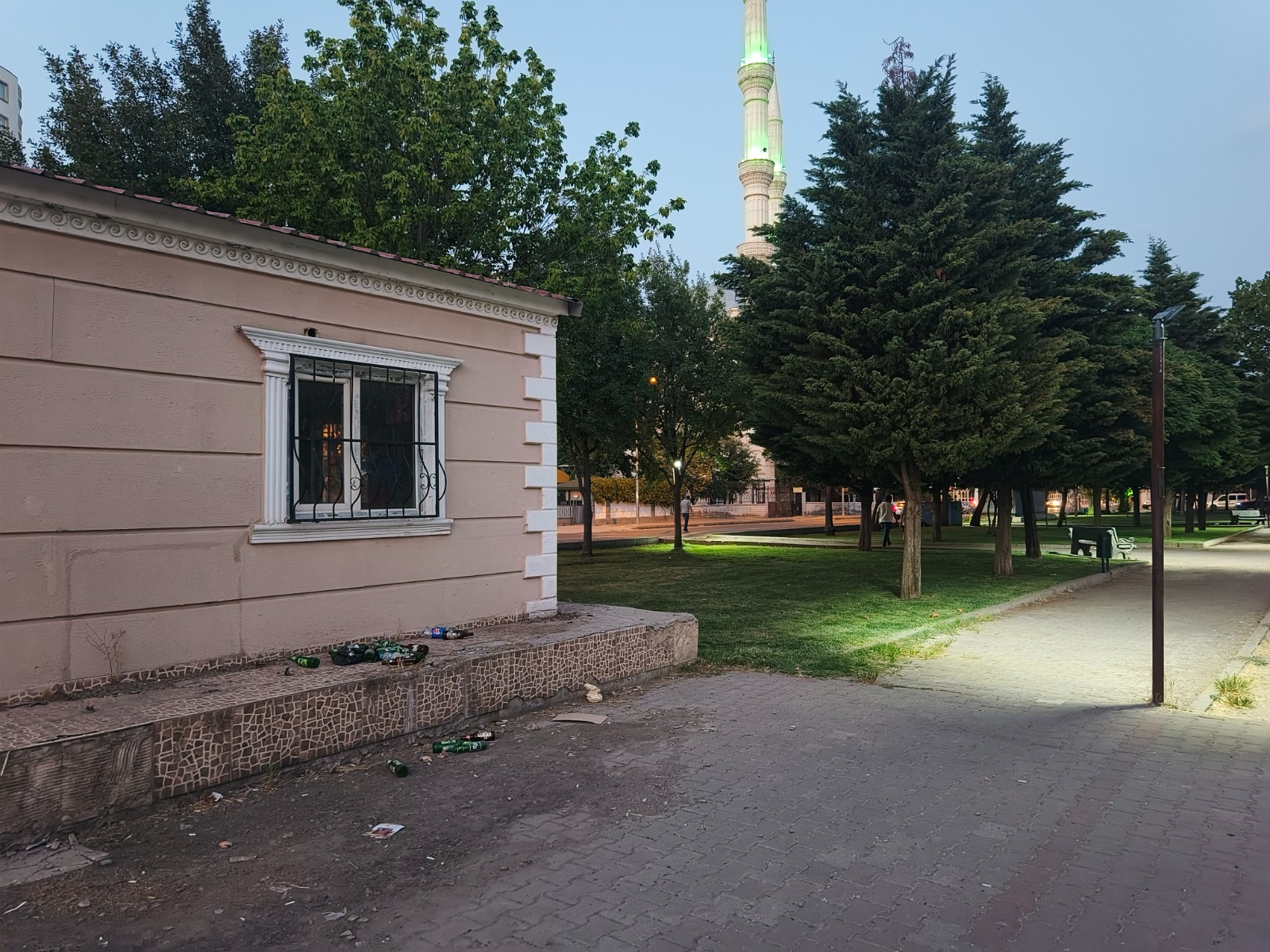 parkta-guvenlik-sorunu-1.jpg