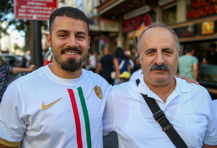 amedspor-nuri-sarikaya.jpg