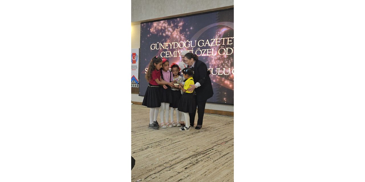 ggcden-minik-gazetecilere-ozel-odul-2.jpeg