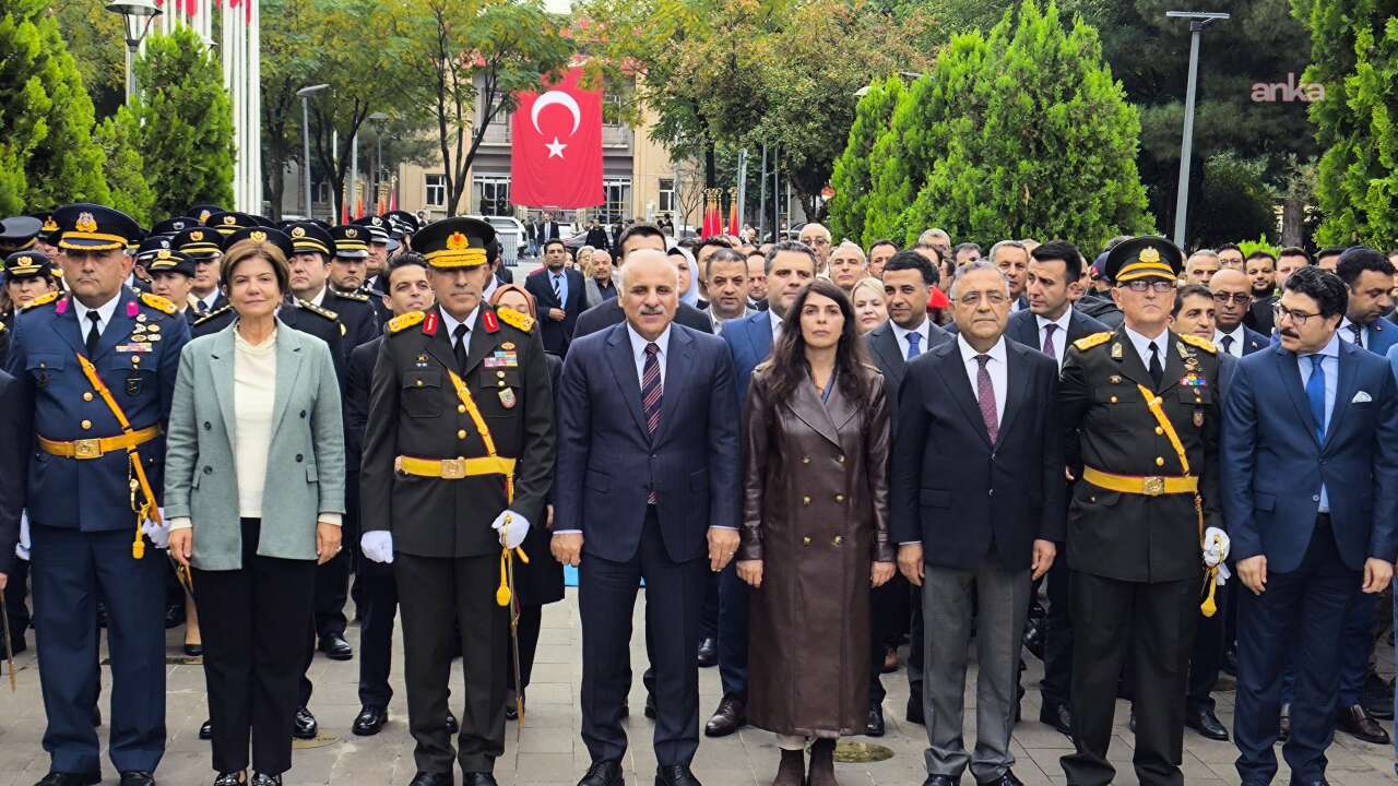 diyarbakirda-cumhuriyetin-103-yili-kutlamalari-basladi-2