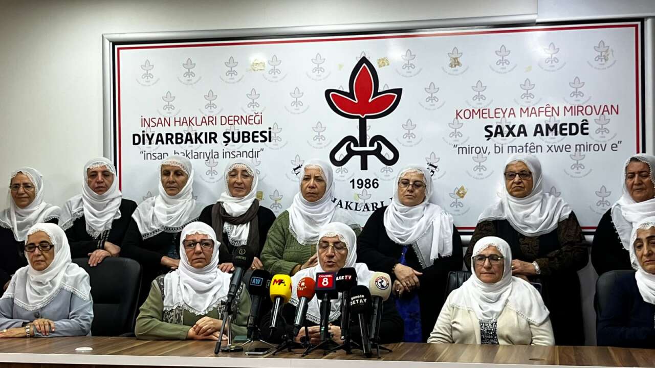 baris-anneleri-1-kasim-2