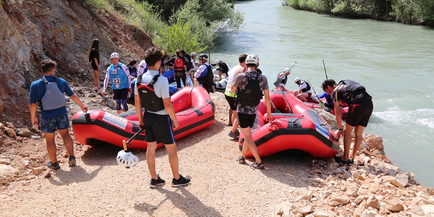dersim-rafting-(1).jpg