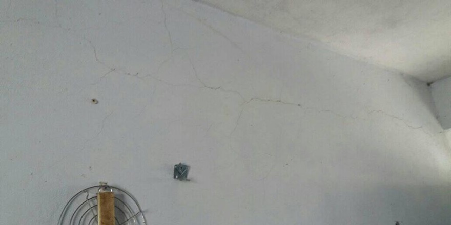 dicledeki-bazi-binalarda-catlaklar-olustu-(3).jpg