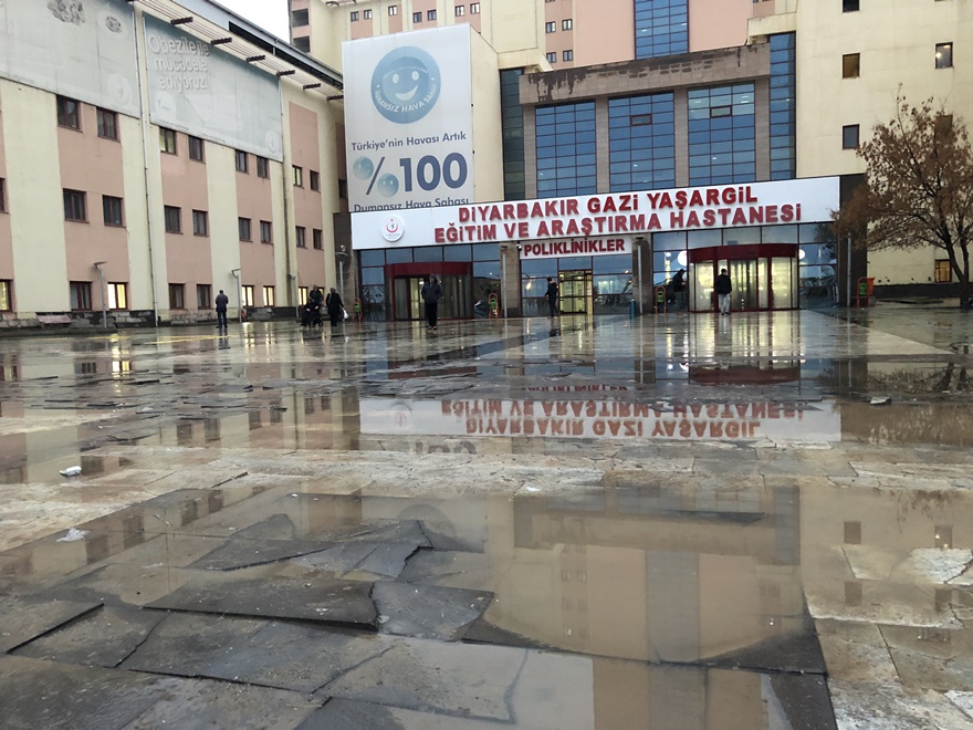 diyarbakir-gazi-yasargil-egitim-ve-arastirma-hastanesi--(2).jpg