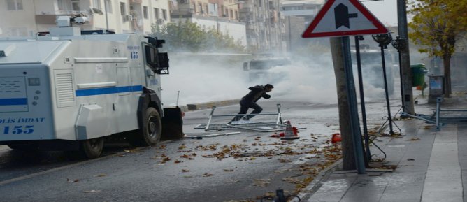 diyarbakir-olaylar-14.12-(3).jpg