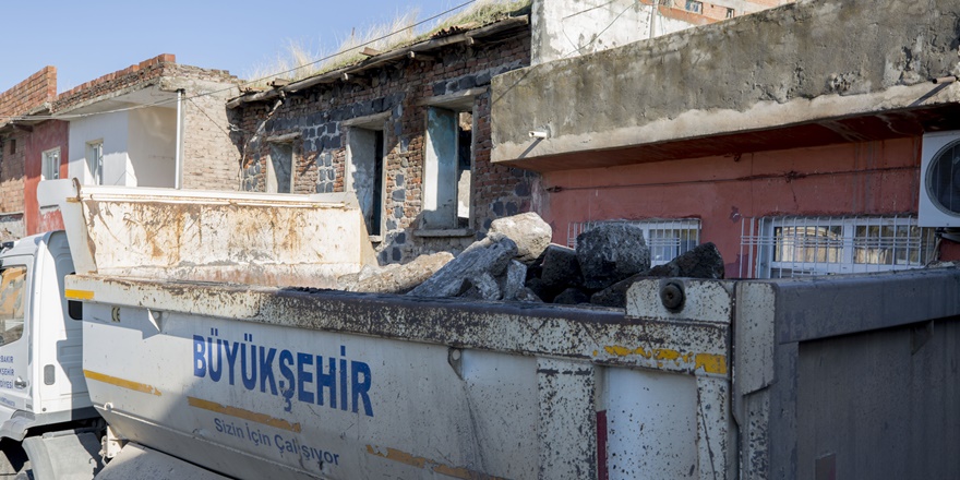 diyarbakir-valiligi,-surun-taslari-icin-harekete-gecti-(2).jpg