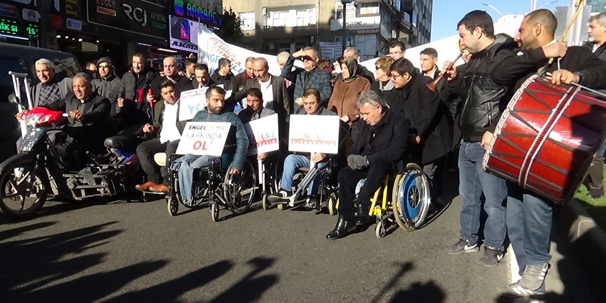 diyarbakirda-engellilerden-yuruyus-(6).jpg