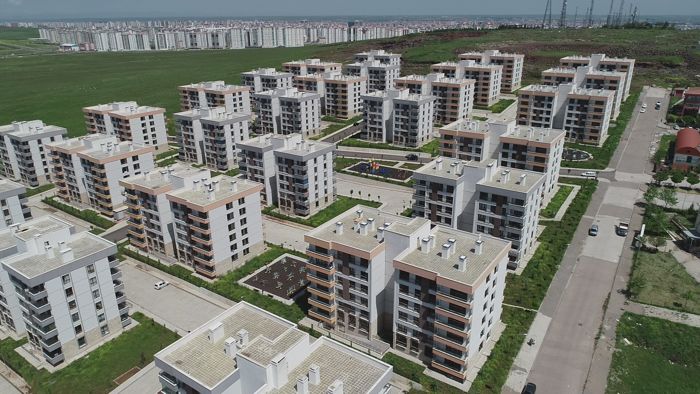 dusen-faizler,-diyarbakir’daki-konut-piyasasini-canlandirdi.jpg